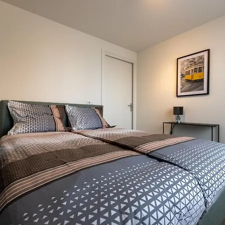 شقة Raiffeisenstraat